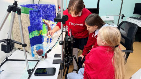 Первые БОУ «Лицей им. Г.Ф. Атякшева» и Мультлаборатория «МультиМЫ» продолжают создавать анимацию о праздниках малочисленных народов Севера.